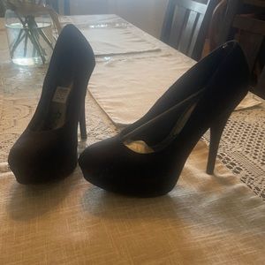 Brash heels, 8 1/2, black